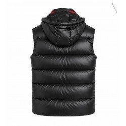 ΑΝΔΡΙΚΟ ΜΑΥΡΟ PUFFER ΓΙΛΕΚΟ ΜΕ ΚΟΥΚΟΥΛΑ MONCLER ΚΟΔ.0523