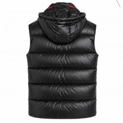ΑΝΔΡΙΚΟ ΜΑΥΡΟ PUFFER ΓΙΛΕΚΟ ΜΕ ΚΟΥΚΟΥΛΑ MONCLER ΚΟΔ.0523